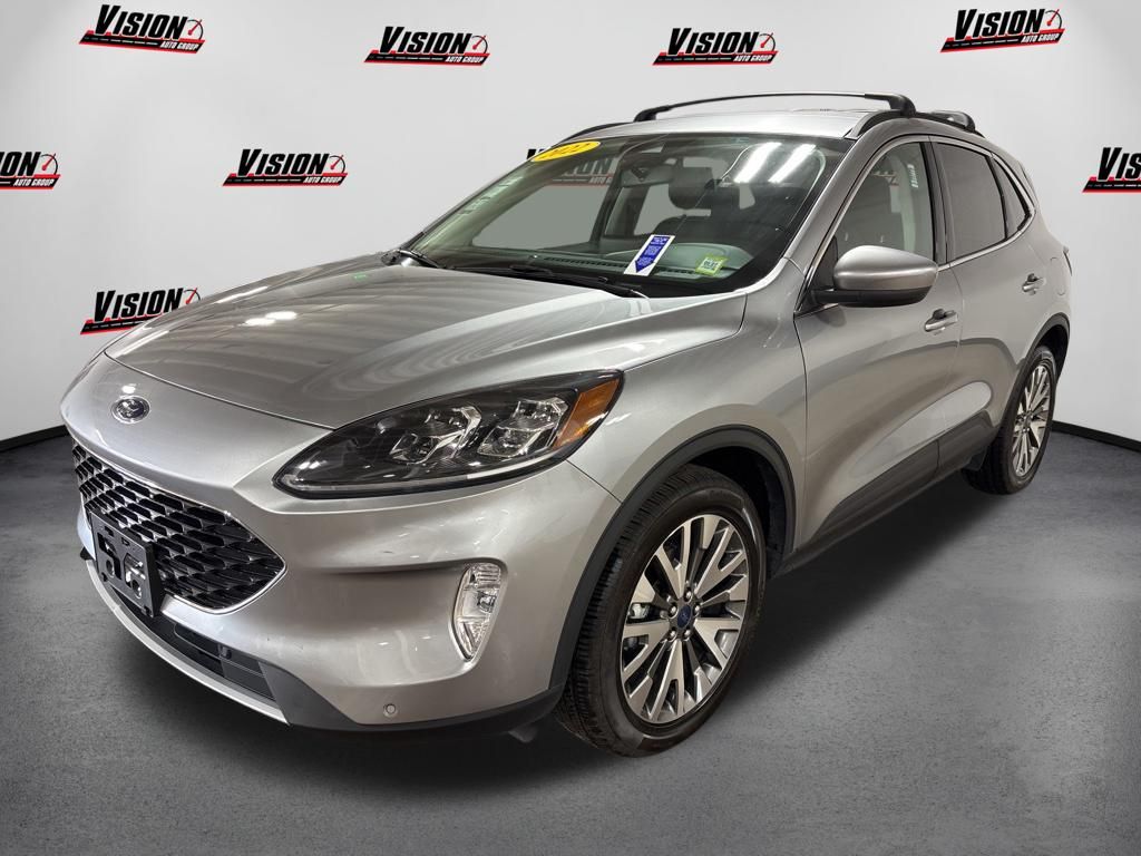Iconic Silver Metallic 2022 Ford Escape Hybrid Titanium AWD SUV / Crossover All-Wheel Drive Continuously Variable Transmission