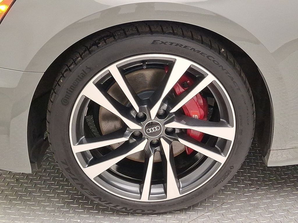 Thumbnail: 2021 Audi S5 - 8