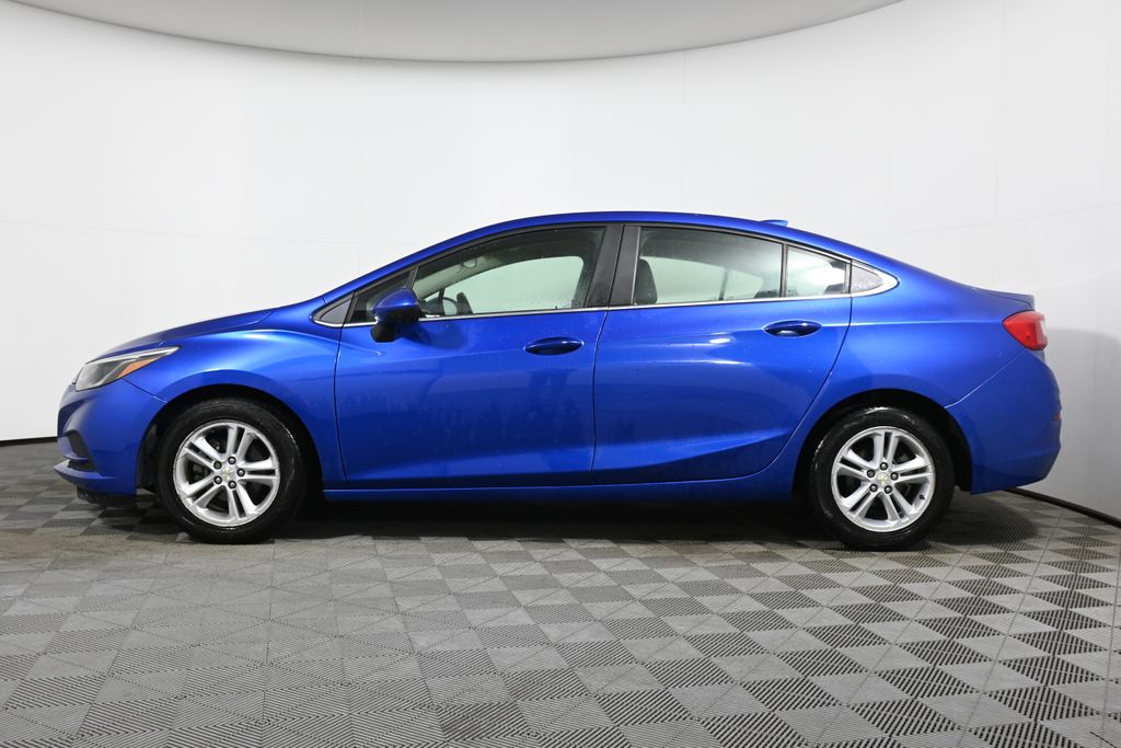 2016 Chevrolet Cruze LT 2