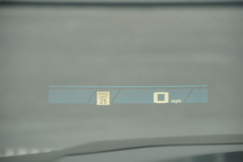 Thumbnail: 2026 BMW M4 - 10