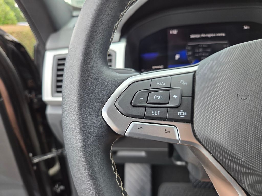 Used 2023 Volkswagen Atlas Cross Sport SUV