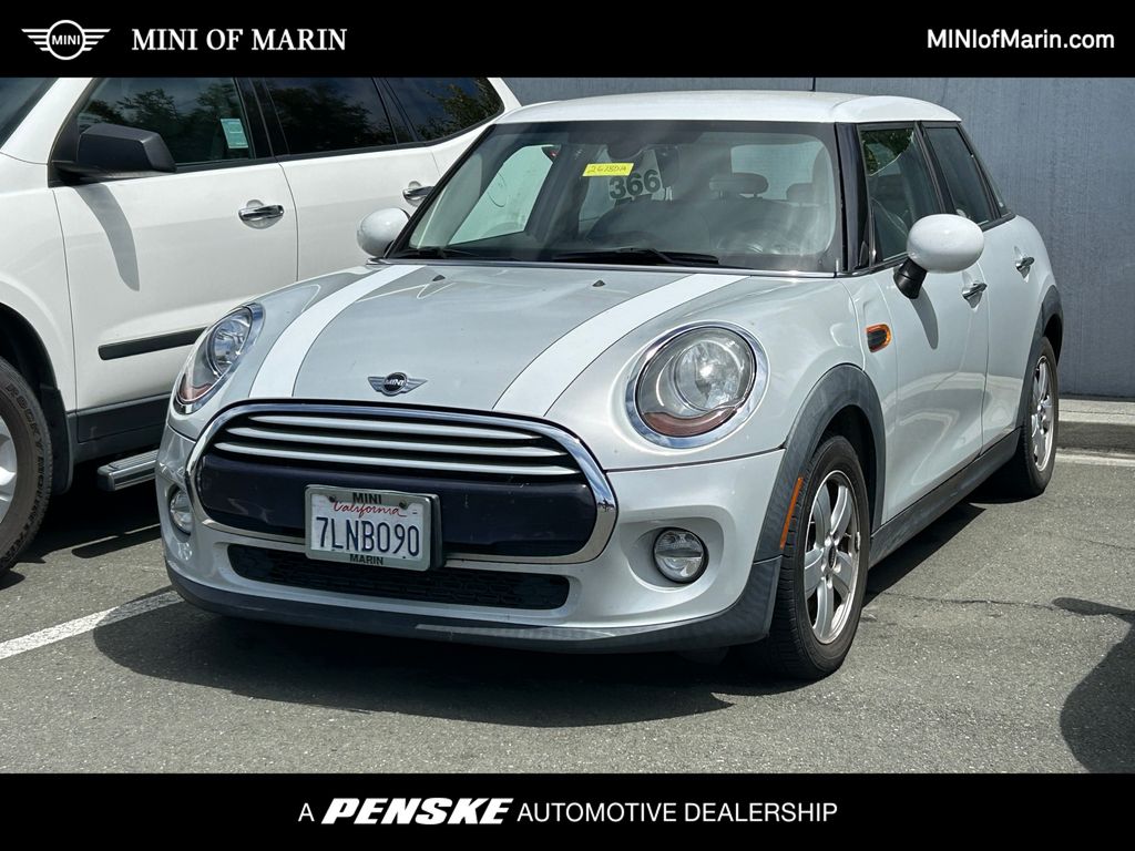 White Silver 2015 MINI Cooper Hatchback Front-Wheel Drive 6-Speed Automatic