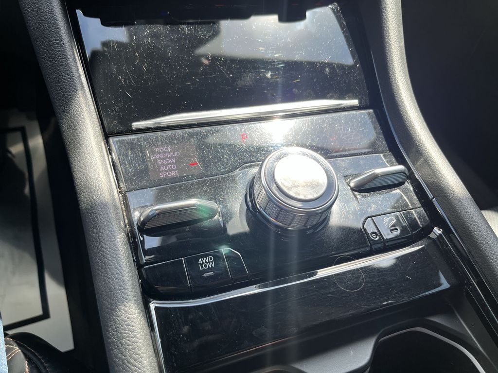 Used 2021 Silver Jeep Summit image 26