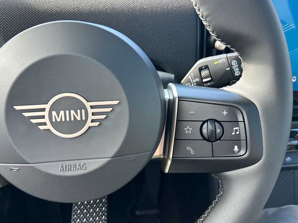 Thumbnail: 2026 MINI Cooper - 19