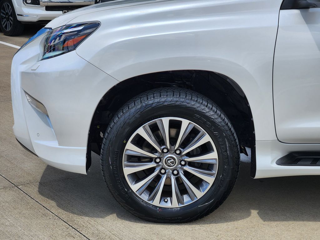2023 Lexus GX 460 Luxury White at Westside Lexus