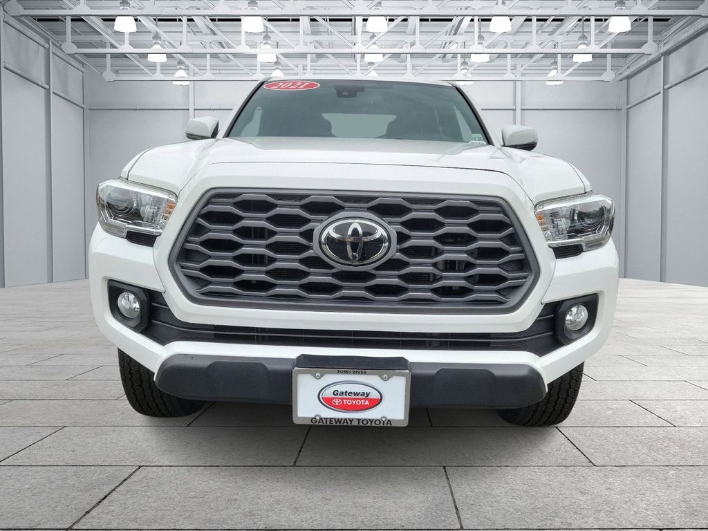 2021 Toyota Tacoma TRD Off-Road 2