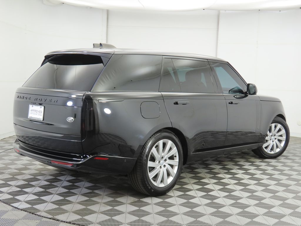 Thumbnail: 2023 Land Rover Range Rover - 5