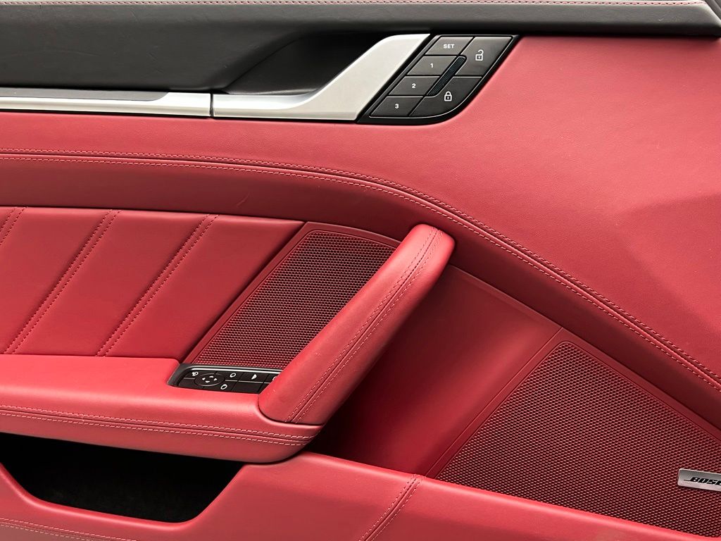 Thumbnail: 2025 Porsche 911 - 19