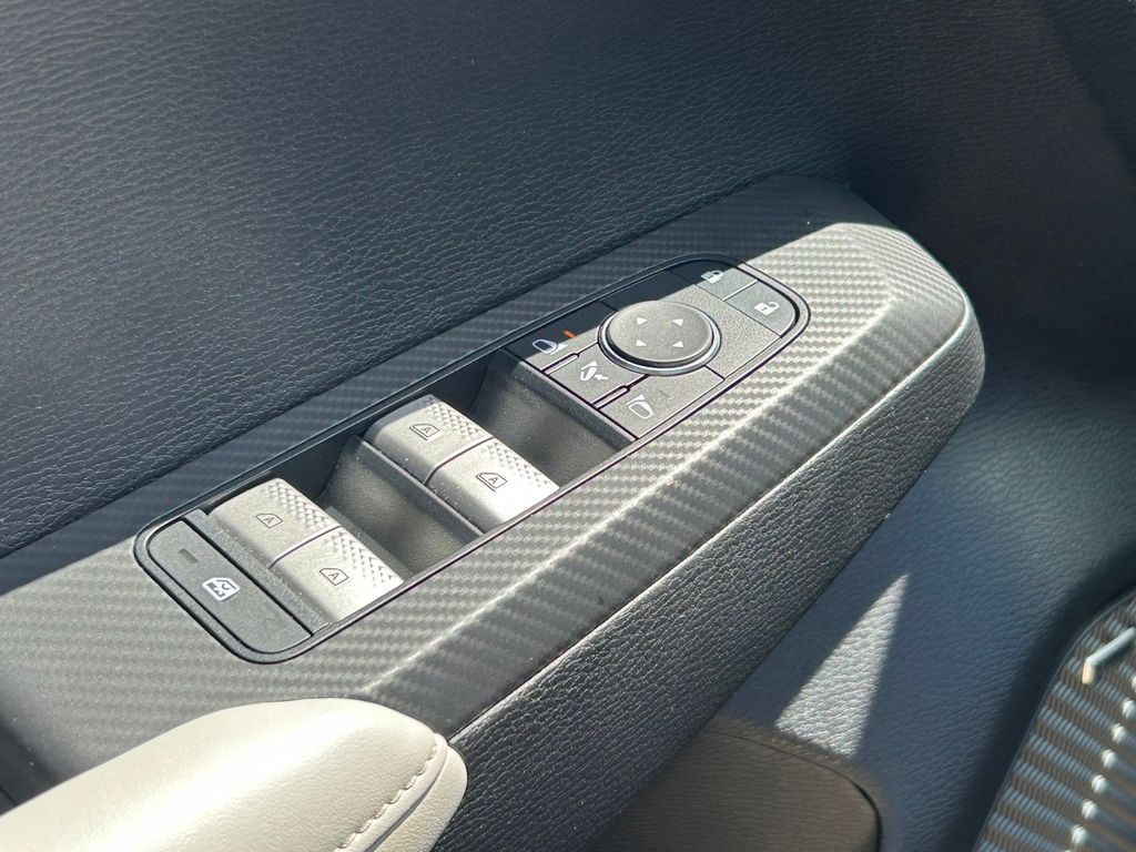 Used 2025 Mitsubishi Outlander SUV