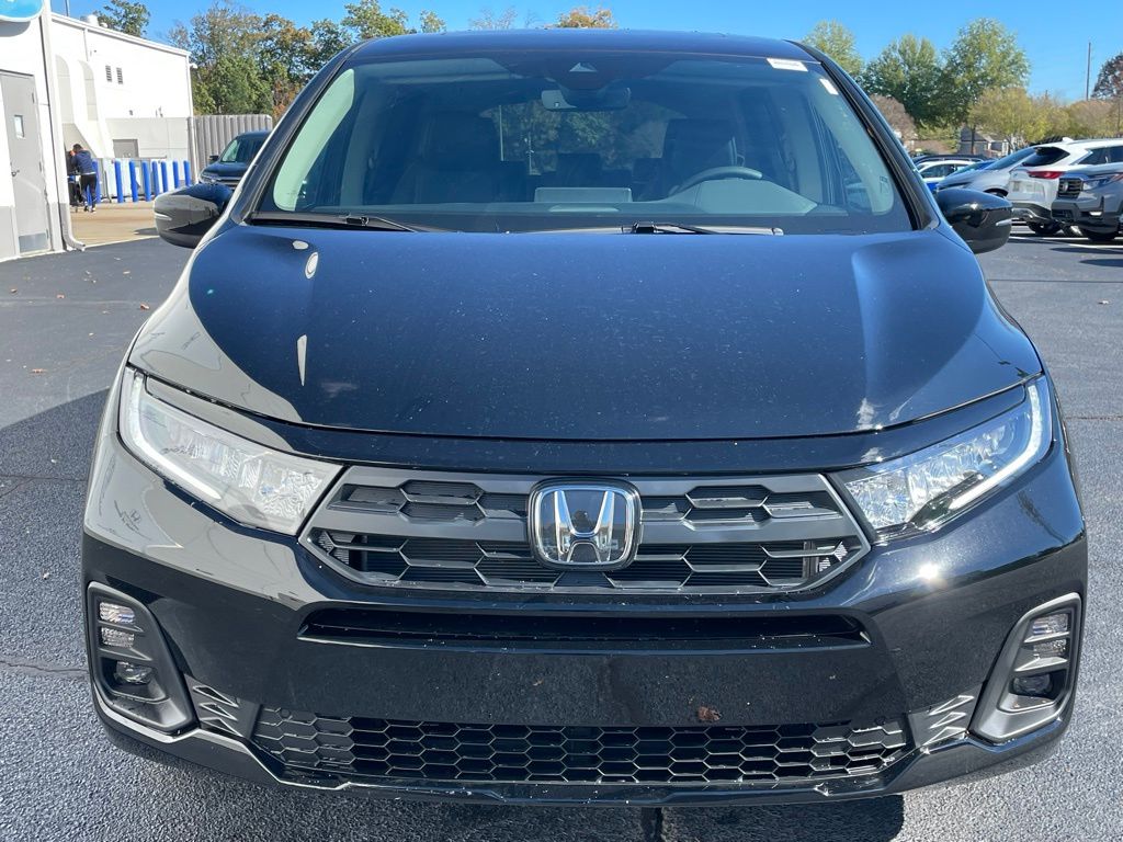 Thumbnail: 2026 Honda Odyssey - 9