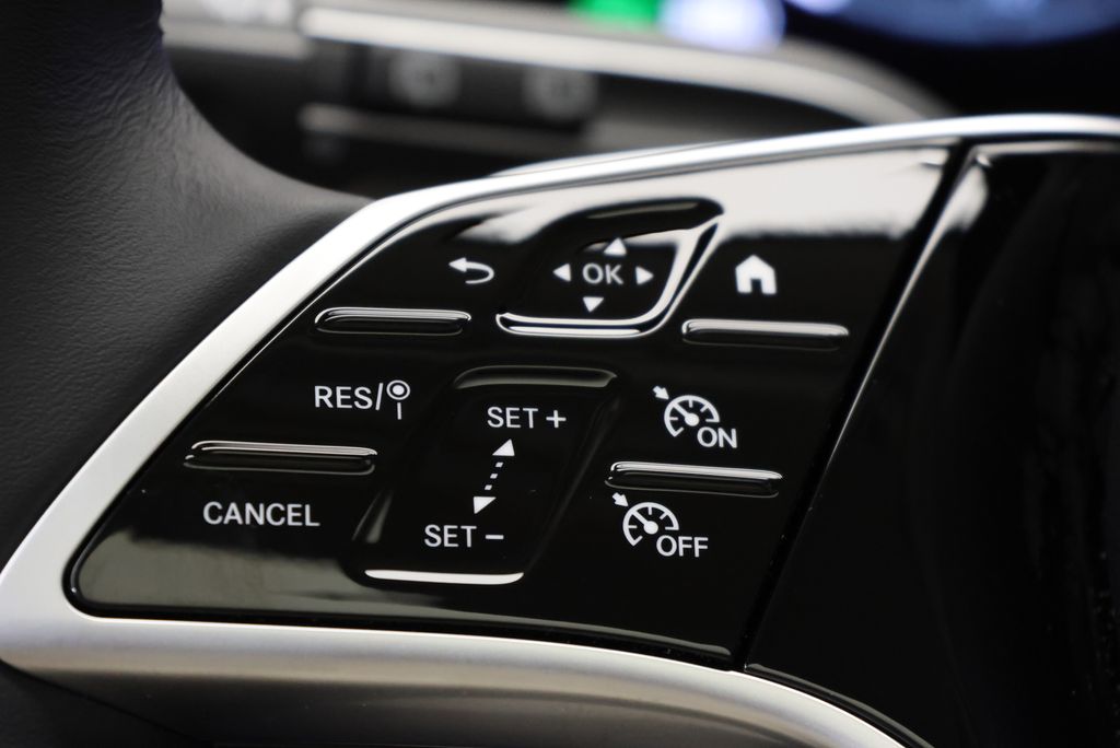 Thumbnail: 2026 Mercedes-Benz GLE - 21