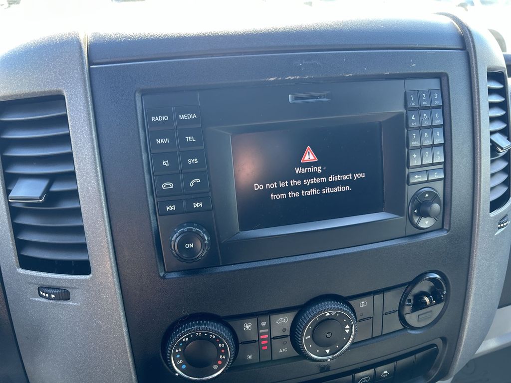 Thumbnail: 2017 Mercedes-Benz Sprinter - 16