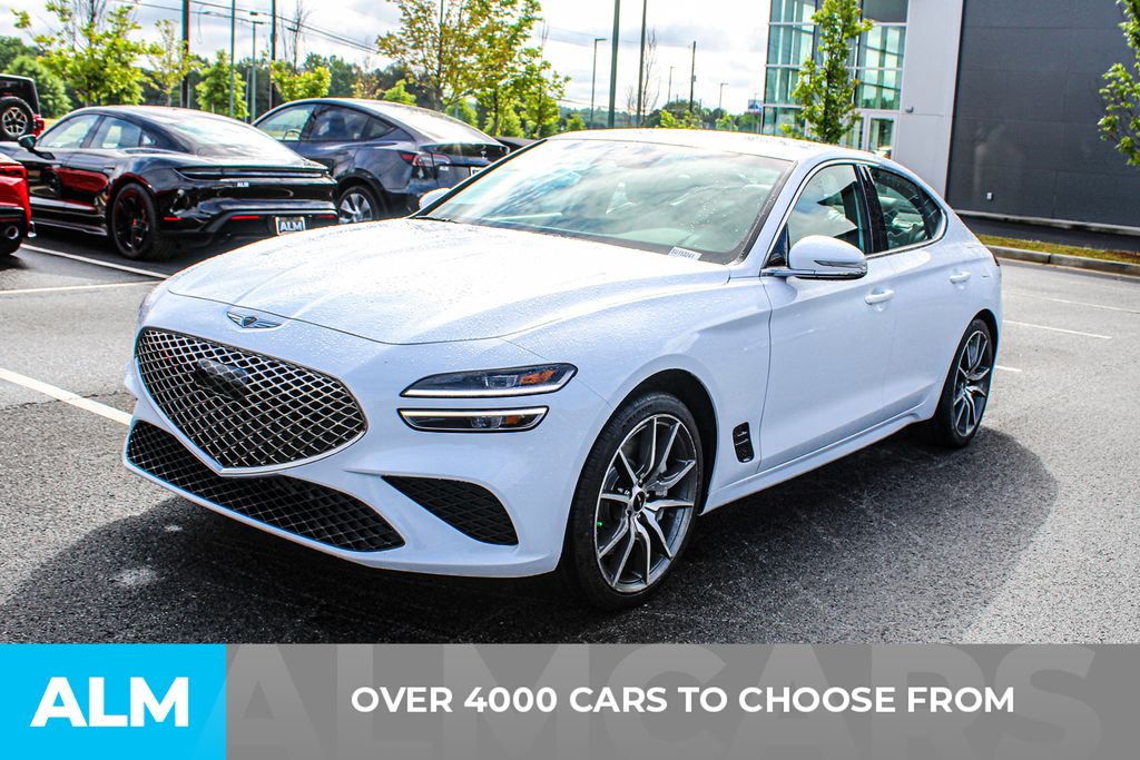 Used 2025 White Genesis 2.5T image 3