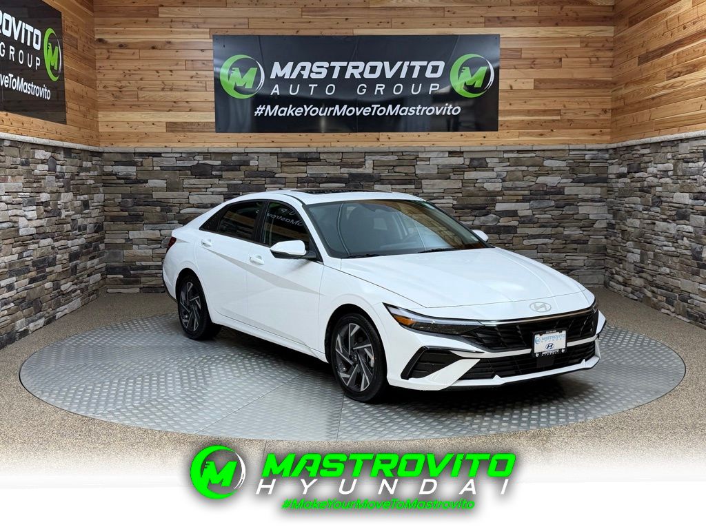 Serenity White 2026 Hyundai Elantra Sedan Front-Wheel Drive Continuously Variable Transmission