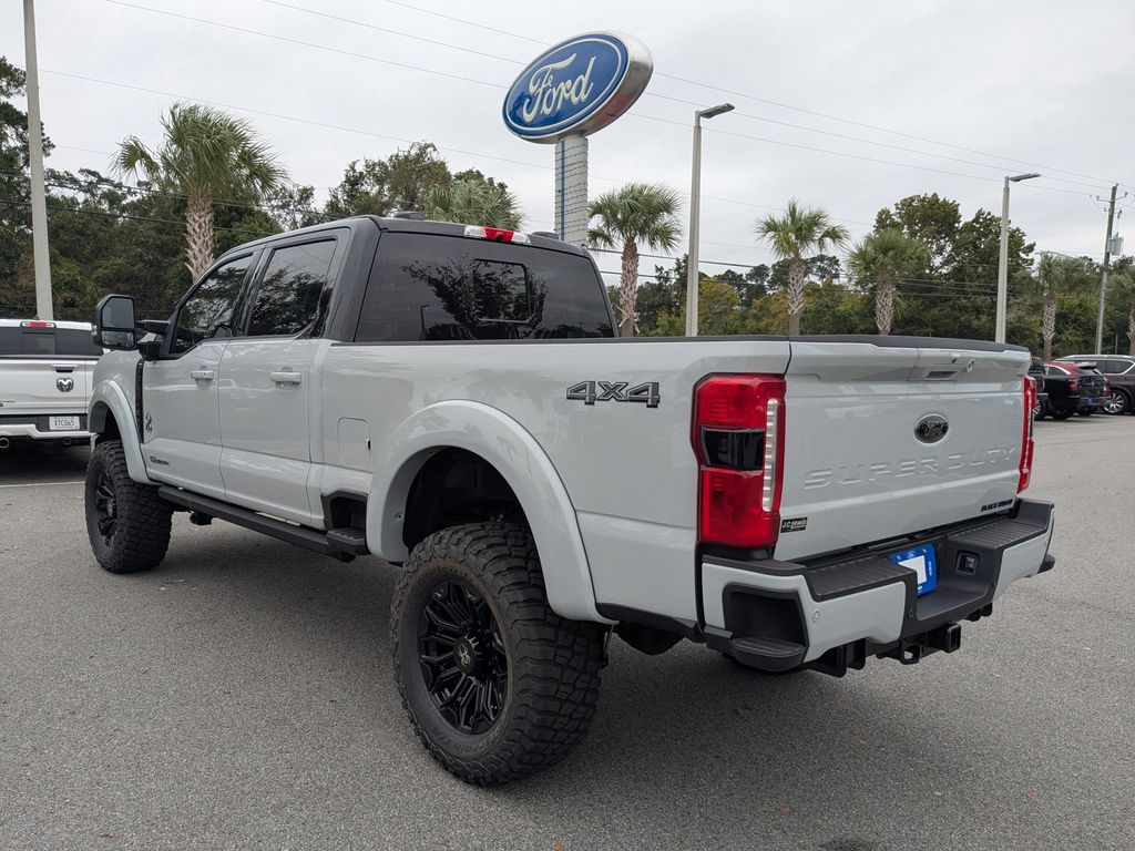 2025 Ford F-250 LARIAT