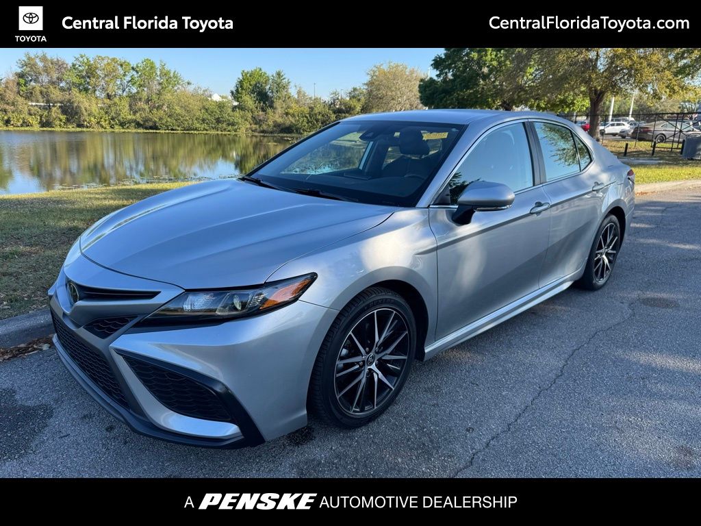 2023 Toyota Camry SE -
                Orlando, FL