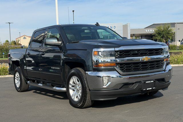 2017 Chevrolet Silverado 1500 LT Crew Cab RWD