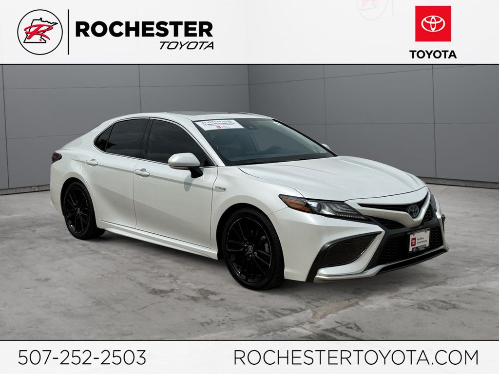 2021 Toyota Camry Hybrid XSE FWD