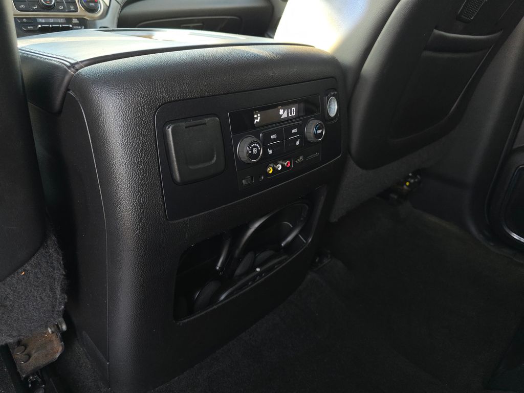 2015 Gmc Yukon XL Denali photo 15