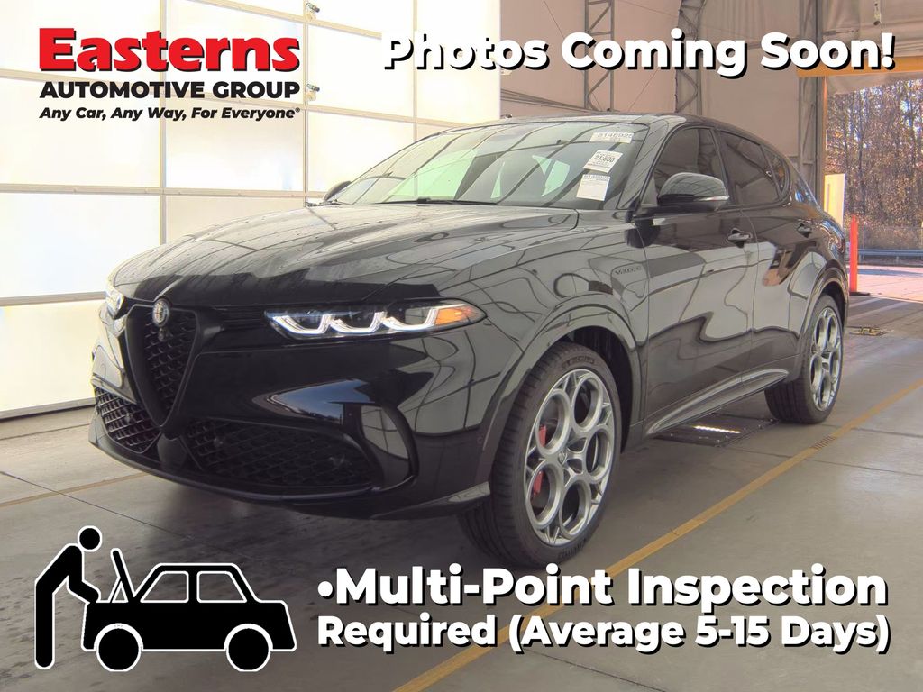 2024 Alfa Romeo Tonale Veloce's photo