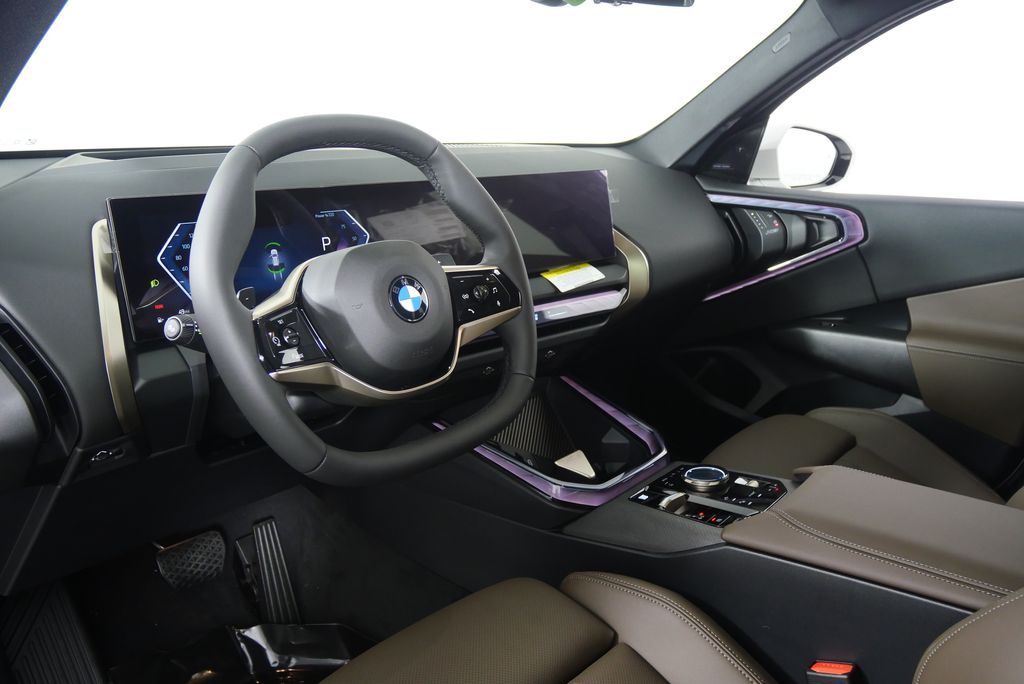 Thumbnail: 2025 BMW X3 - 13
