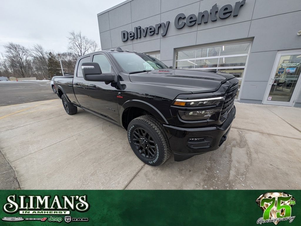 2026 RAM 3500 Limited Crew Cab LB 4WD