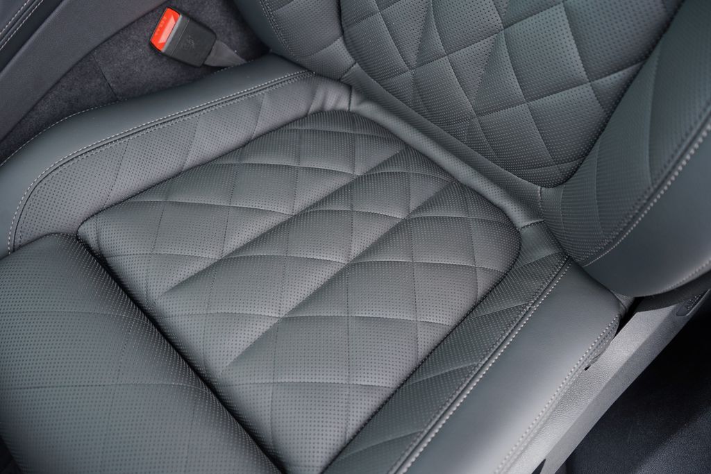 Thumbnail: 2026 BMW X6 - 11