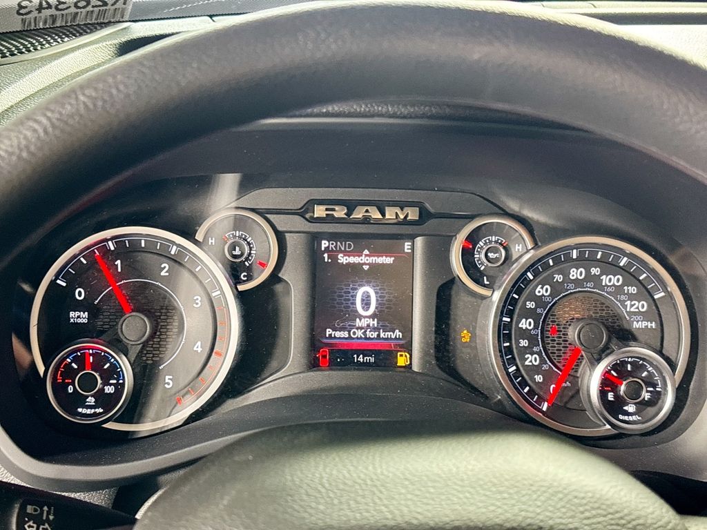 2026 RAM 3500 Tradesman - Photo 14