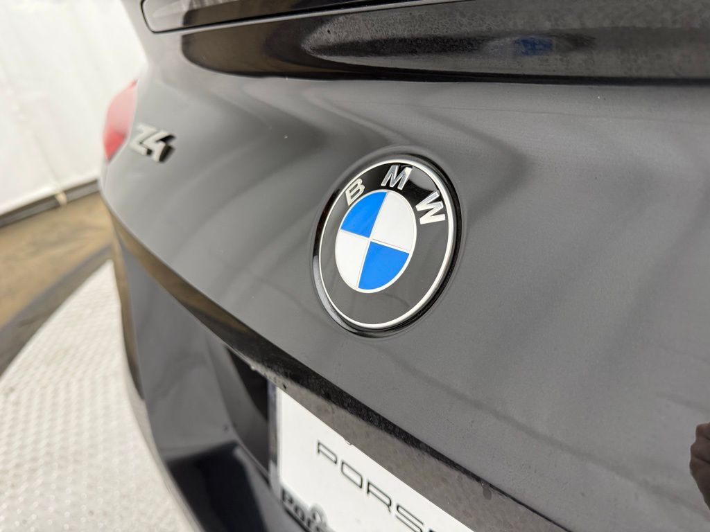2022 BMW Z4 M40i 17