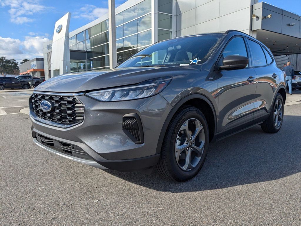 2025 Ford Escape ST-Line