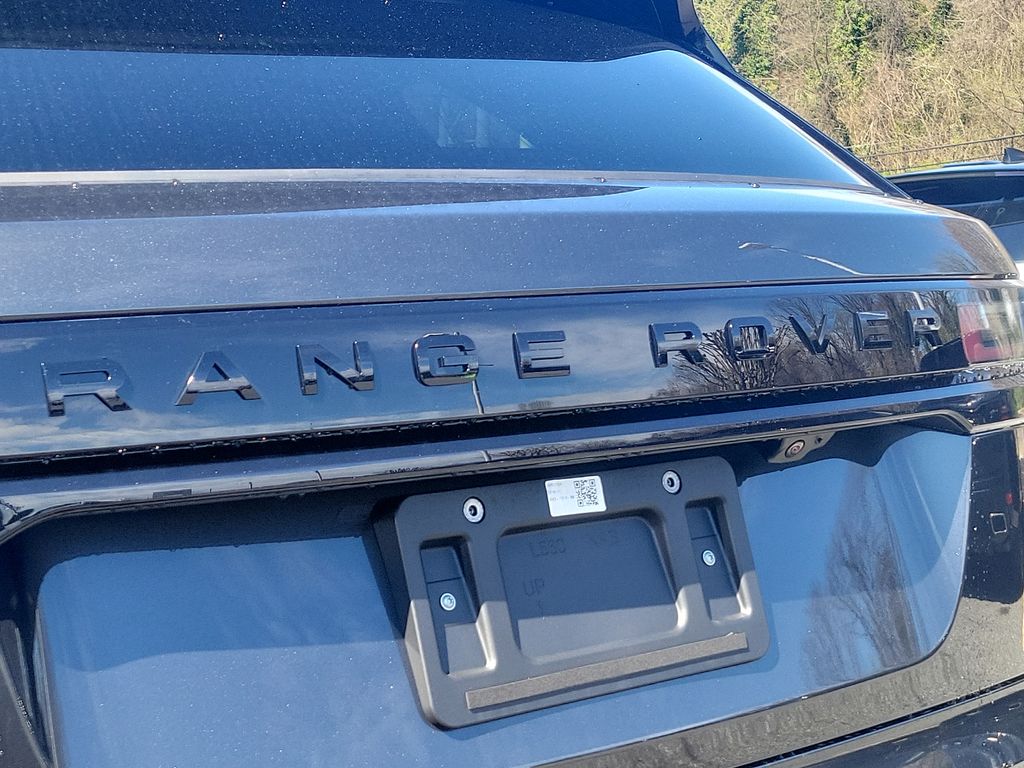 2025 Land Rover Range Rover Velar Dynamic SE 20