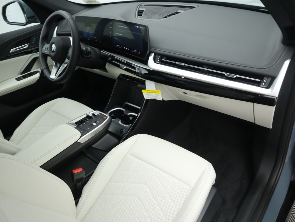 Thumbnail: 2026 BMW X1 - 18