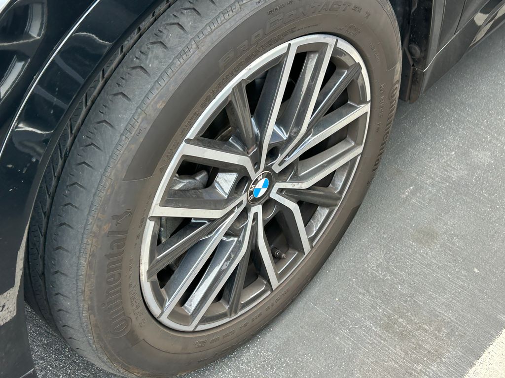 Thumbnail: 2023 BMW X1 - 3