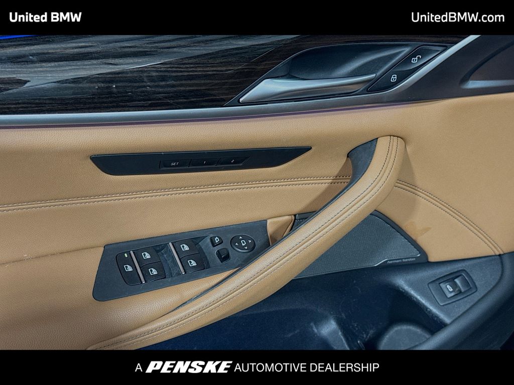 Thumbnail: 2023 BMW 5 Series - 3