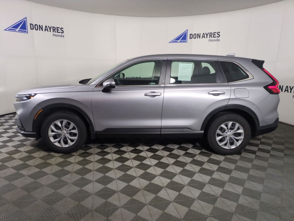 View vehicle photo 2