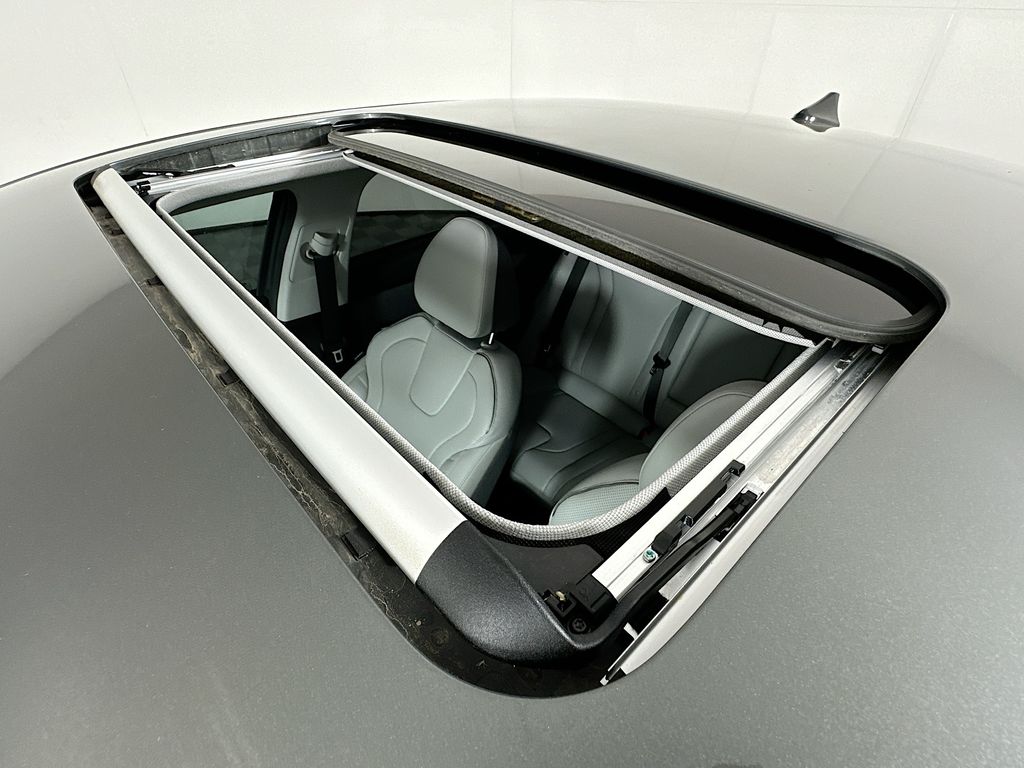 Thumbnail: 2024 Hyundai Elantra - 22
