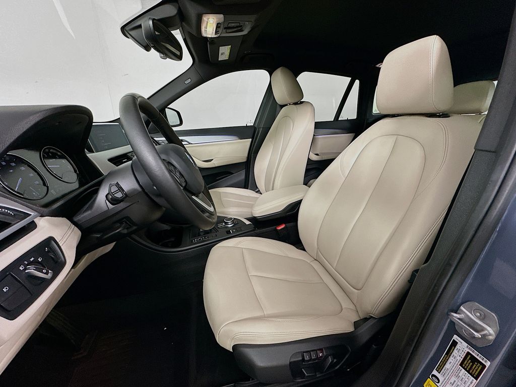 Thumbnail: 2020 BMW X1 - 21