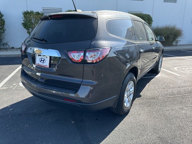 2017 Chevrolet Traverse LS 5