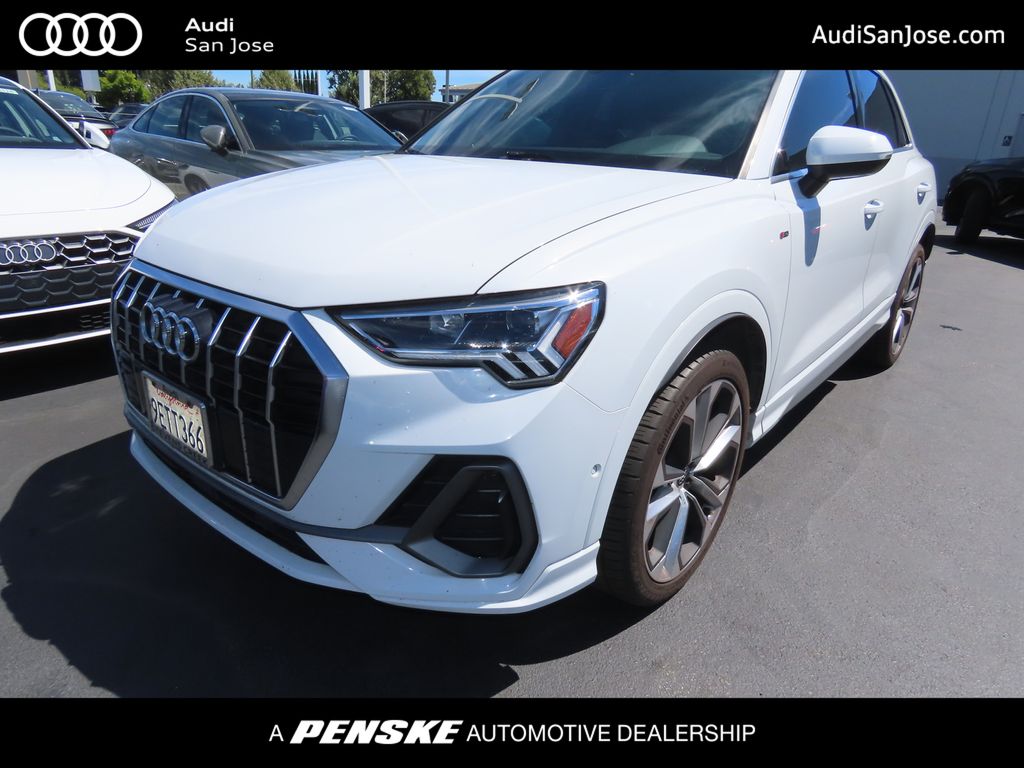 Thumbnail: 2020 Audi Q3 - 1