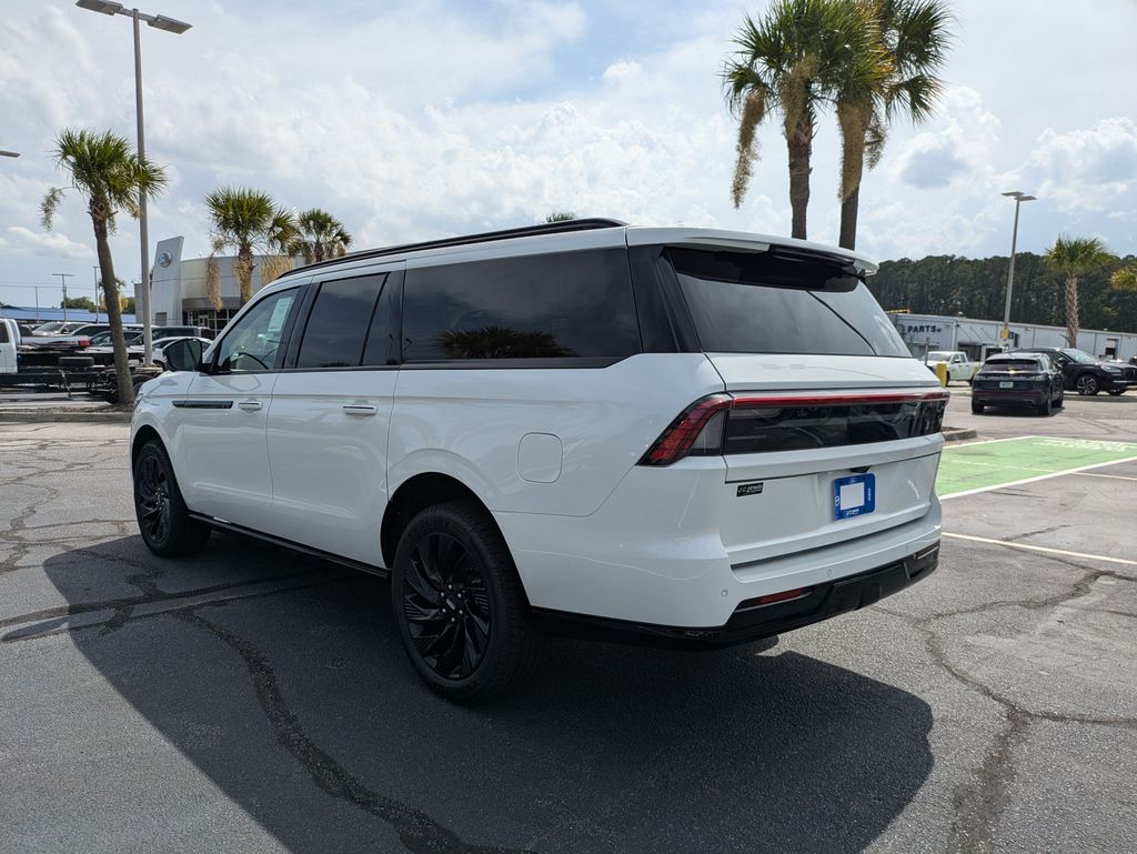 2027 Lincoln Navigator Reserve L