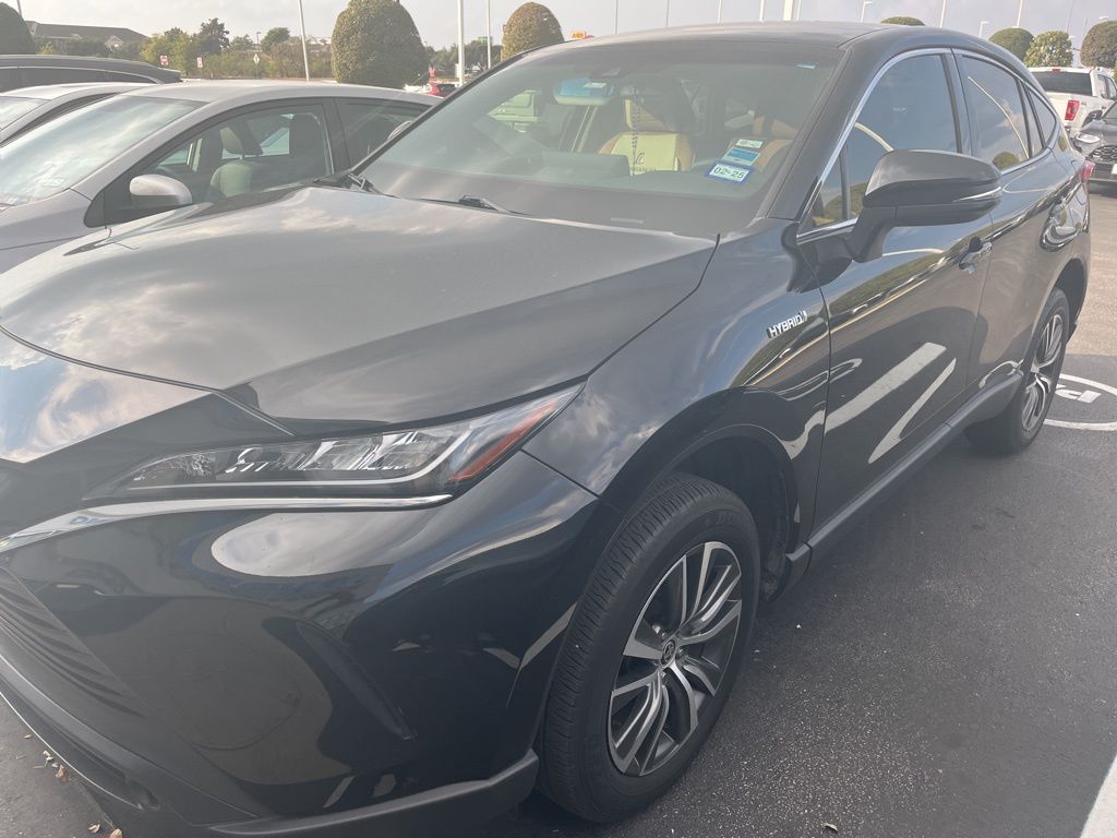 2021 Toyota Venza LE 10