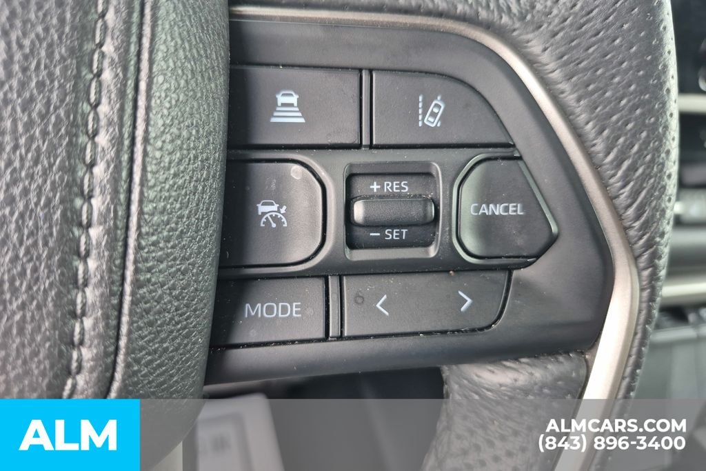 Used 2025 White Toyota SR5 image 30