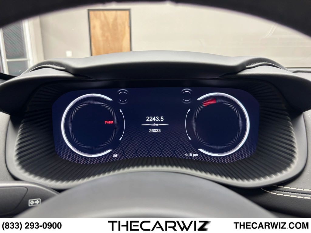2021 Aston Martin DBX