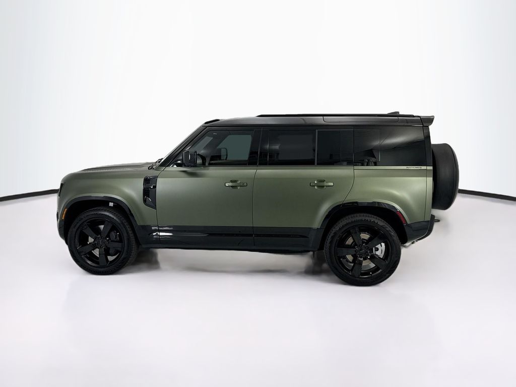 Thumbnail: 2026 Land Rover Defender - 8