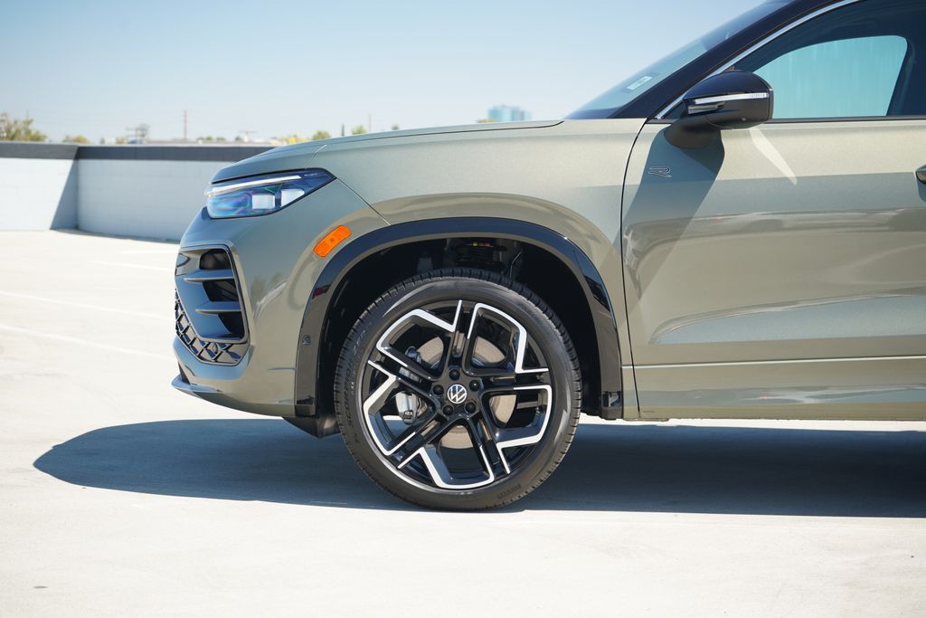 Thumbnail: 2026 Volkswagen Tiguan - 2