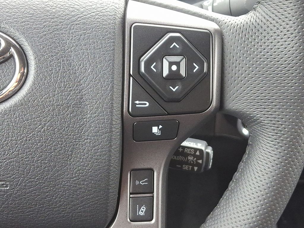 2023 Toyota Tacoma TRD Sport 22