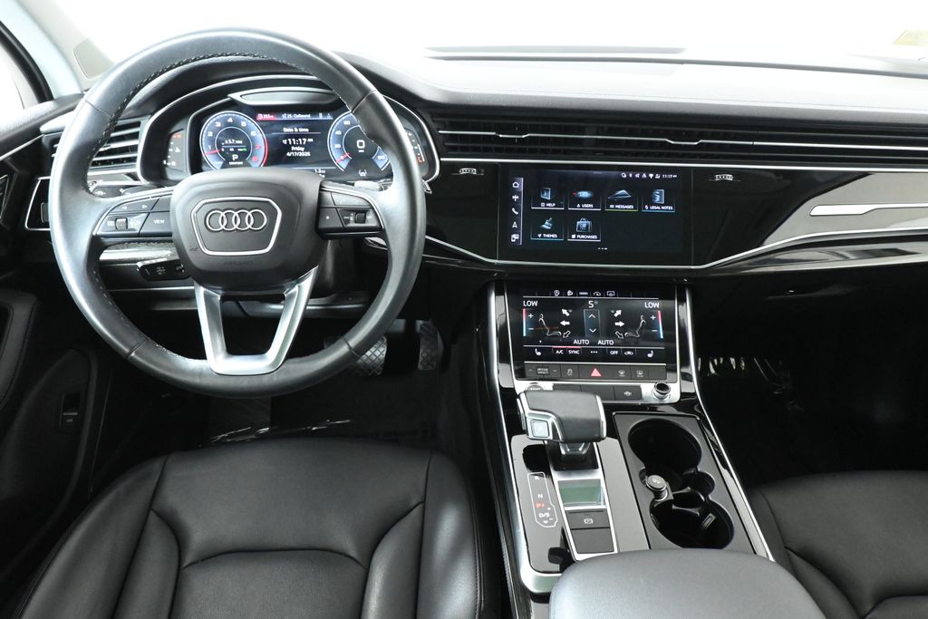 Thumbnail: 2023 Audi Q7 - 17