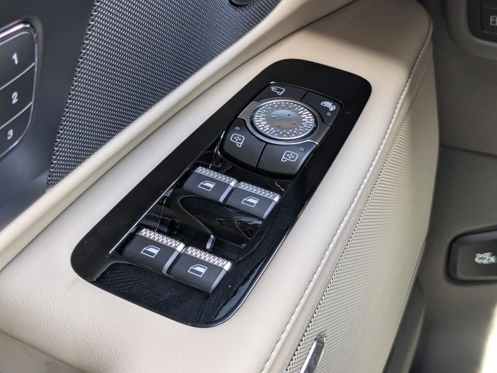 2025 Lincoln Nautilus Hybrid Premiere