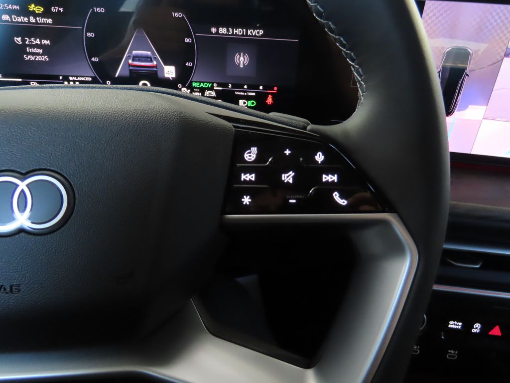2025 Audi Q5 Premium 13