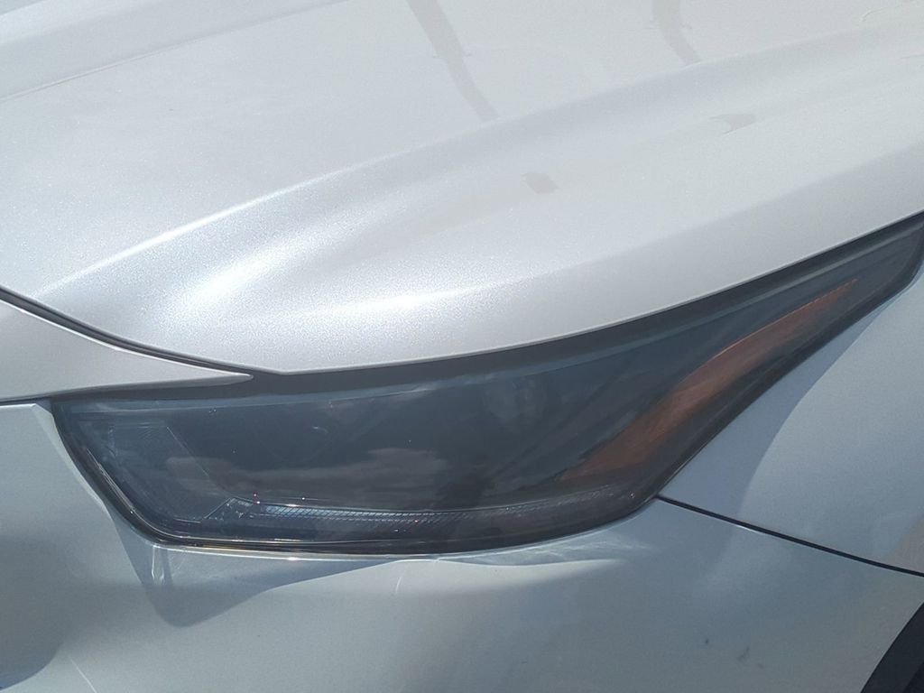 Used 2021 White Toyota XSE image 10
